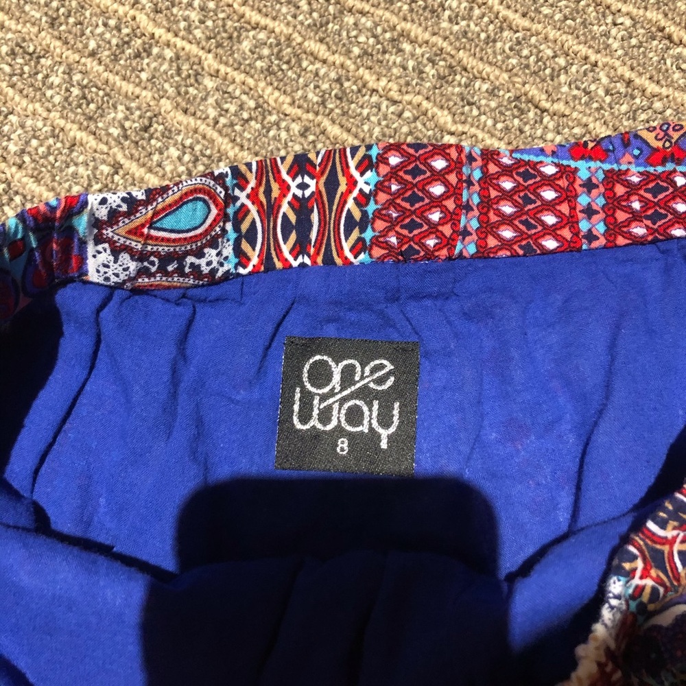 One Way Shorts - Picture 3 of 4